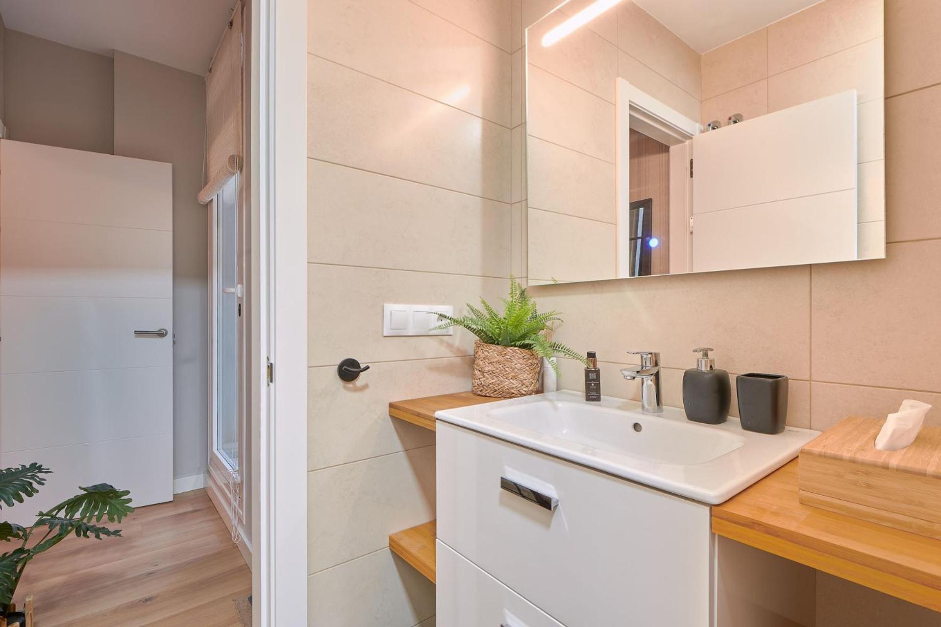 Somera Apartment In Malaga By Solaga Holiday Homes Eksteriør billede